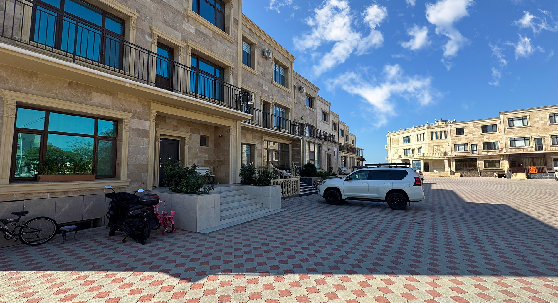 Комплекс таунхаусов 1